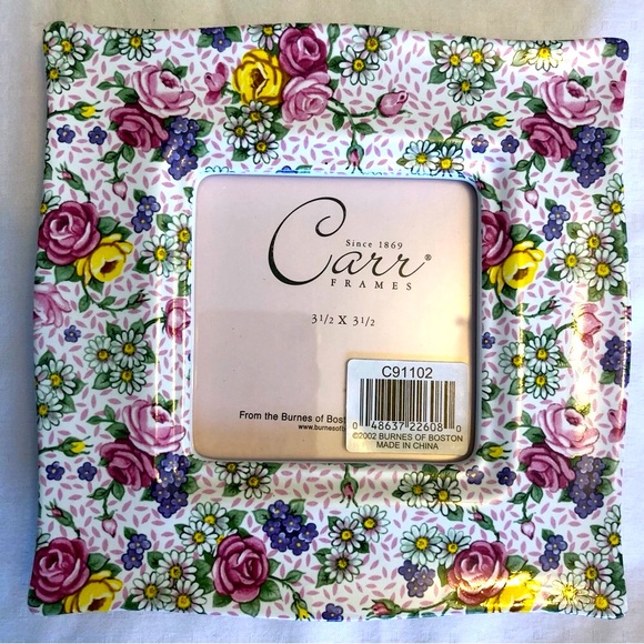 Floral Ceramic Picture Frames and Bud Vase Set - Ceramic Chintz Floral Carr - Picture 2 of 10